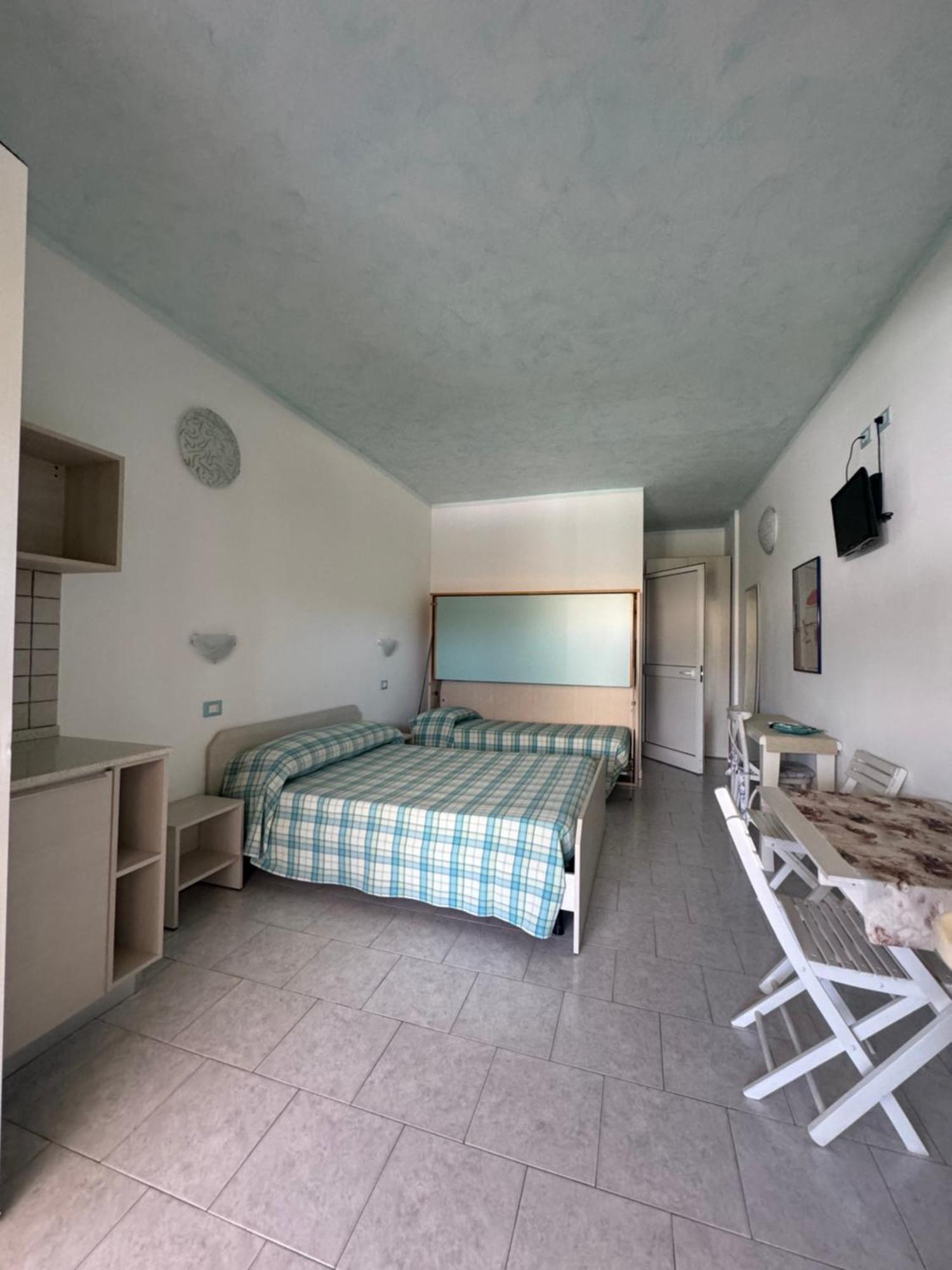 Hotel Bagno Stella Del Mare Marina Di Carrara Ngoại thất bức ảnh